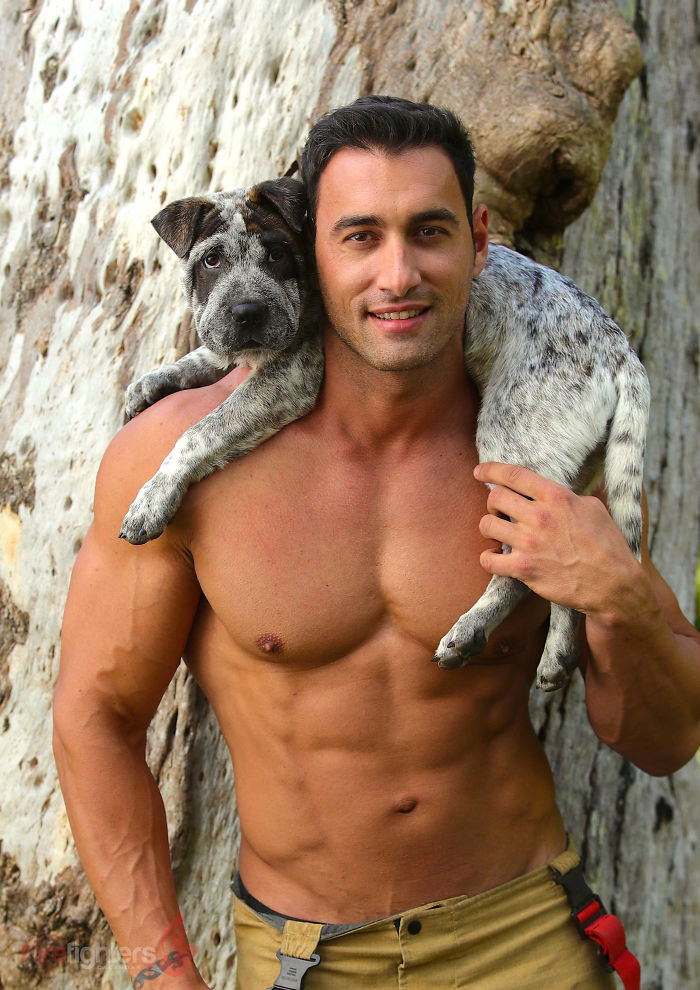 The-Australian-Firefighters-2019-calendar-has-already-been-announced-and-this-charity-is-very-beautiful-to-see-5bbf03c34f940__700